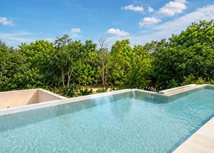 2-story Penthouse With Private Jacuzzi 5 Min *