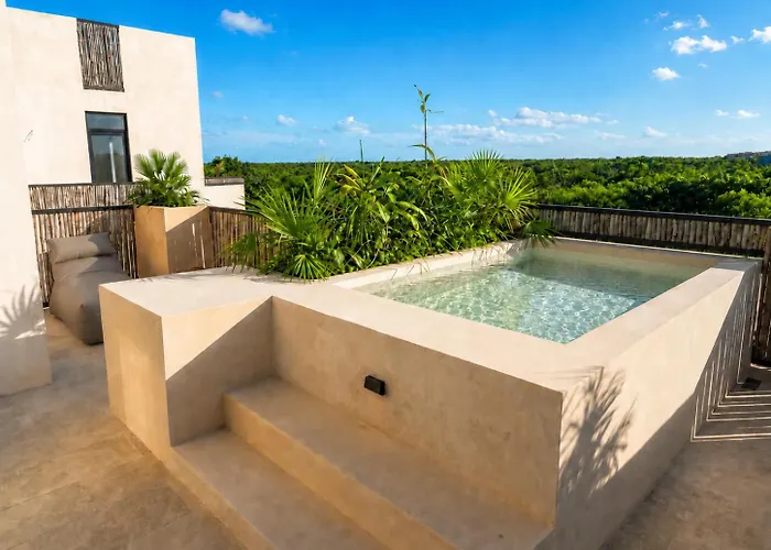 2-story Penthouse With Private Jacuzzi 5 Min *