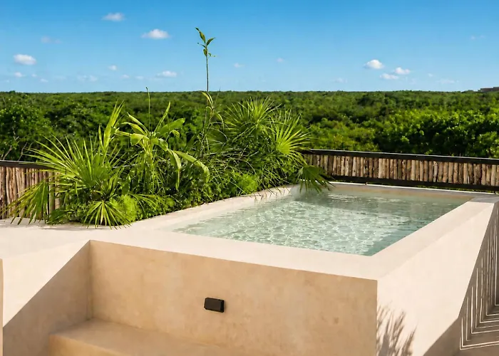 2-story Penthouse With Private Jacuzzi 5 Min Apartment *